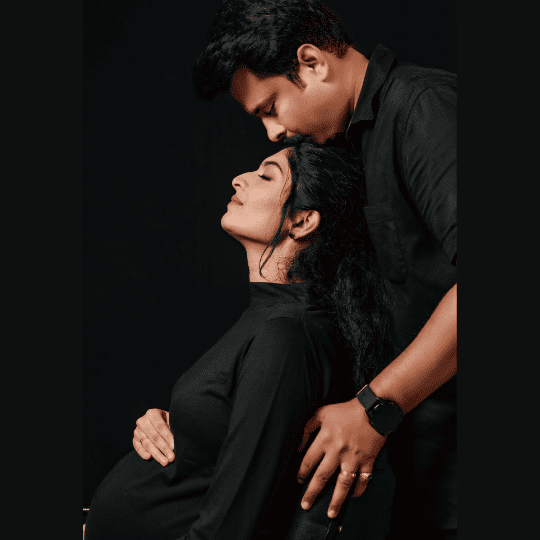 Maternity Photographer in Chicago